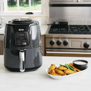 Ninja® AF100 Air Fryer Ninja® AF100 Air Fryer